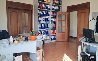 Apartament de 5 camere în Vilă - Zona Bună Ziua!! - Poză 4