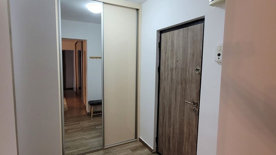 Apartament 2 camere complet renovat,piata Veteranilor,bloc1981 - Poză 11