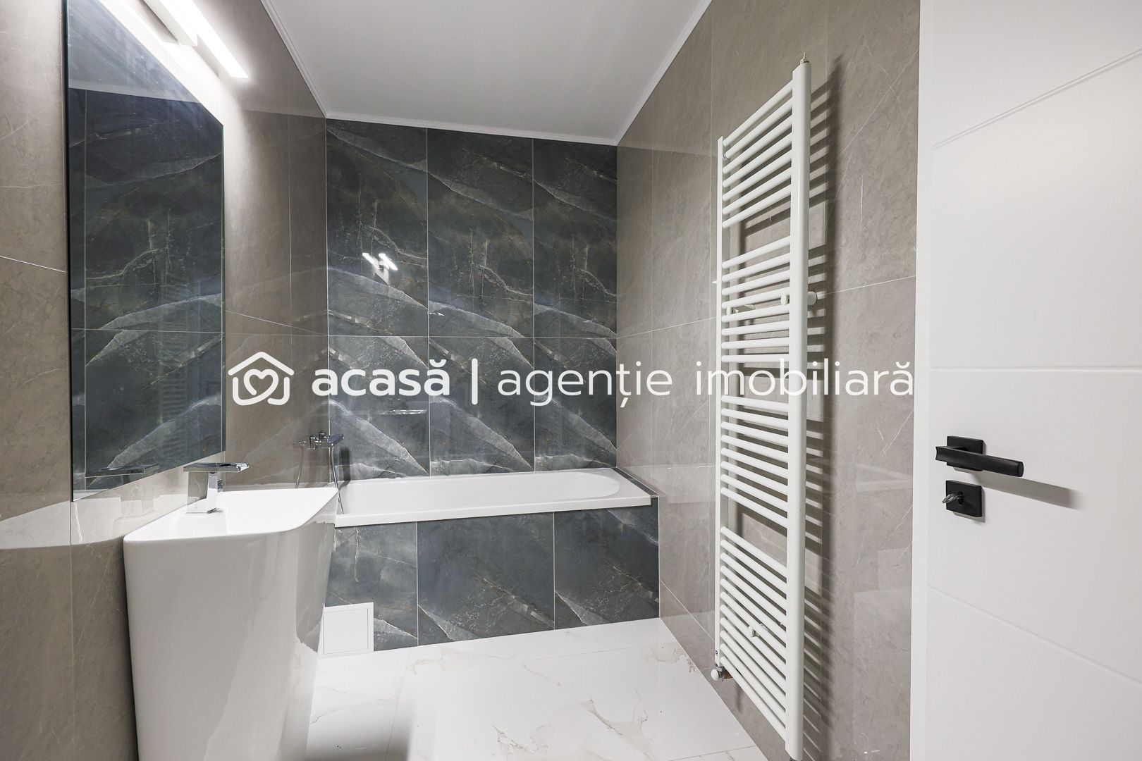 VANDUT! 3 camere amenajat, Finisat premium. - Poză 4