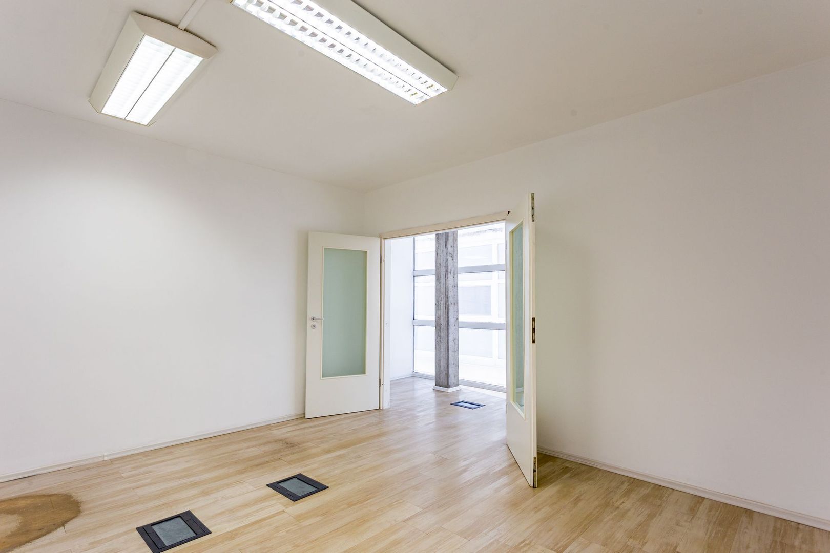 Pret redus, Spațiu de birouri ultracentral pe strada Iustin Marsieu - Poză 7