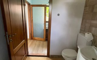 Oază de liniște aproape de Oradea | Casă renovată cu grădină și garaj - Poză 7