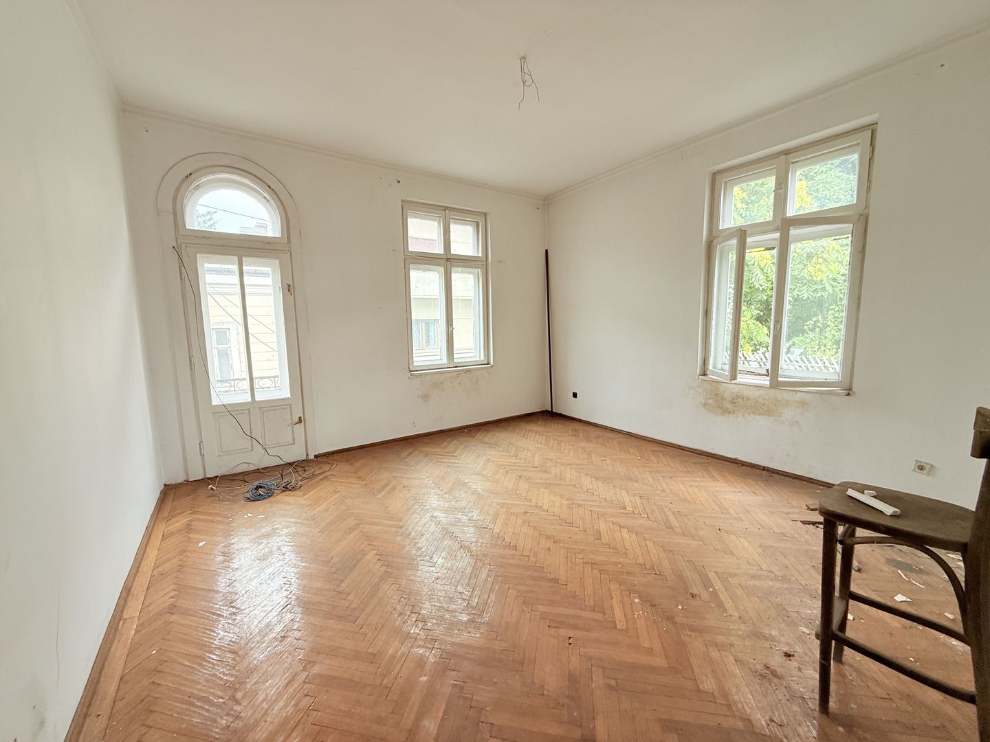 CASA ARHITECTURA DEOSEBITA CARTIERUL EVREIESC - Poză 2