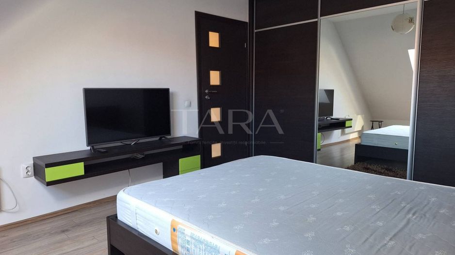 Apartament cu scara interioara, 109 mp, Florești, 2 balcoane - Poză 5