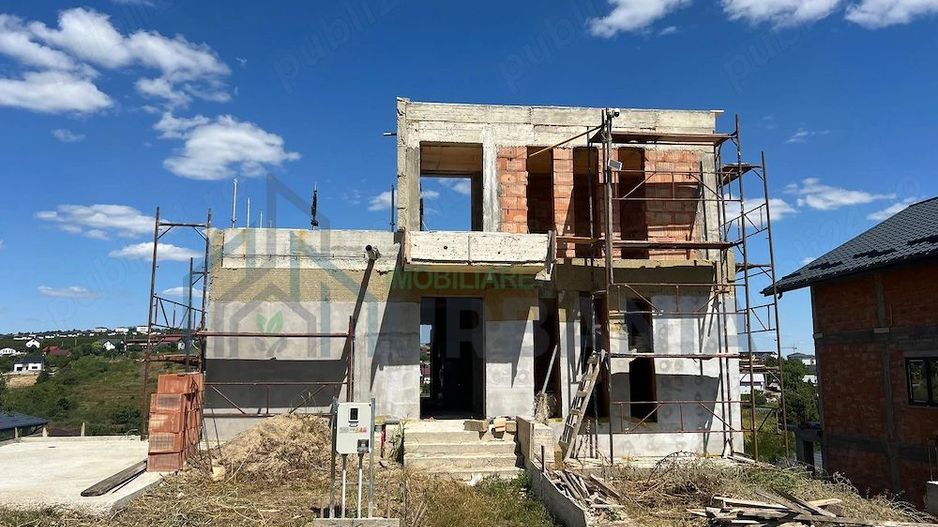Casă vilă individuală cu 4 camere în Valea Adânca, teren 500 mp - Poză 1