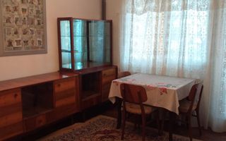 Apartament de inchiriast / 52mp/ zona Podu Ros - Poză 4