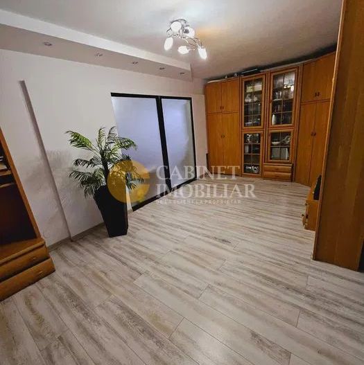 Nicolina- 3 Camere Decomandat -Bloc 1994 - Poză 3