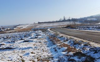 Vand teren intravilan si extravilan. - Poză 6