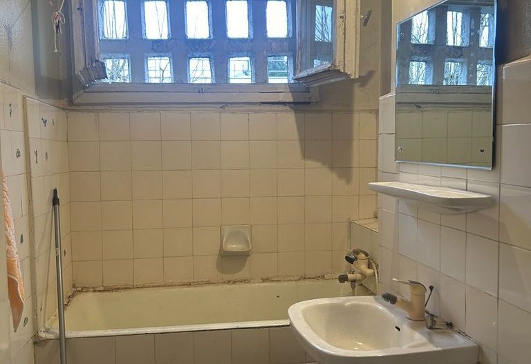 Apartament semidecomandat 3 camere - Aleea Terasei. - Poză 14