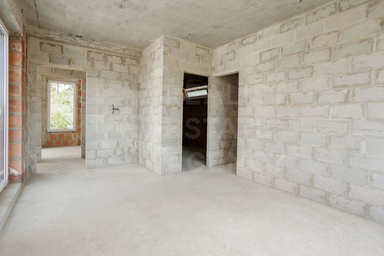 Vânzare casă, 4 camere,  str. Dragomirna, sectorul Buiucani. - Poză 21