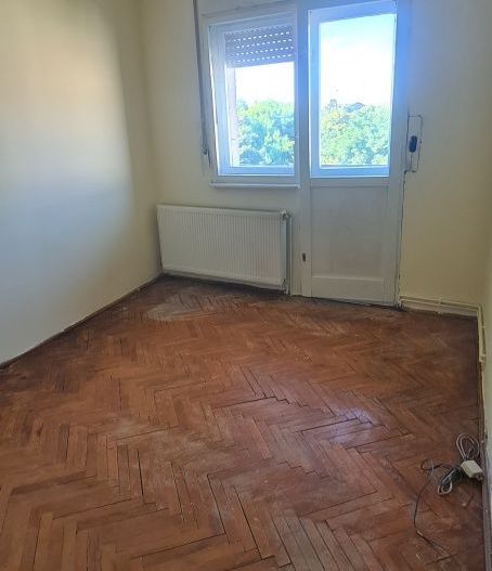 BRASADAS vinde ap 3 cam etaj 4/4 Micro 16. - Poză 5