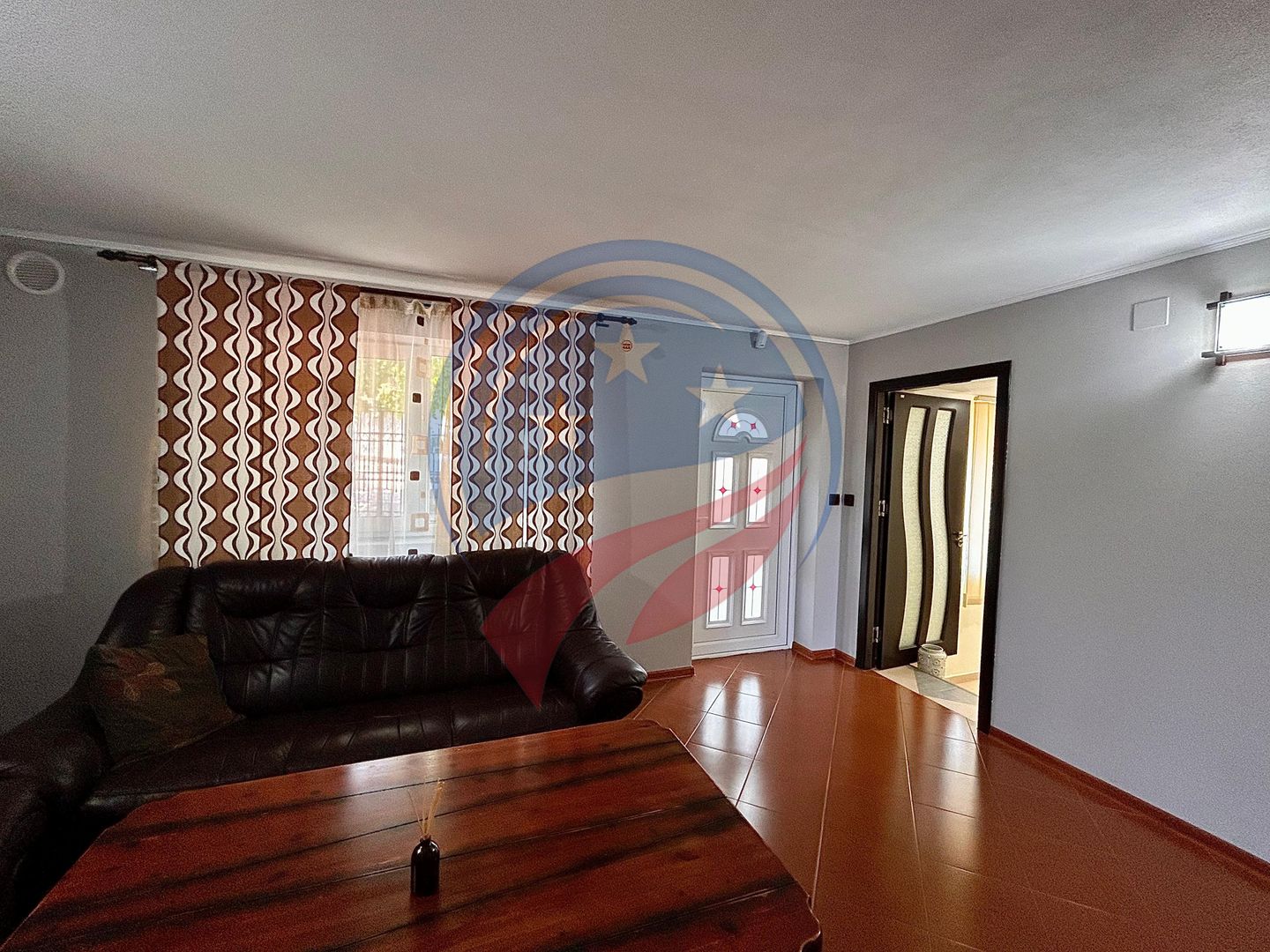 Vila cu 6camere de vanzare in Carcea/Dolj - Poză 12