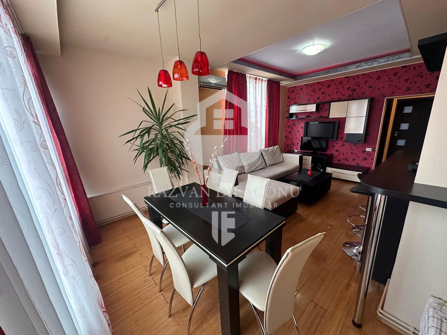 De Vanzare - Poză 1