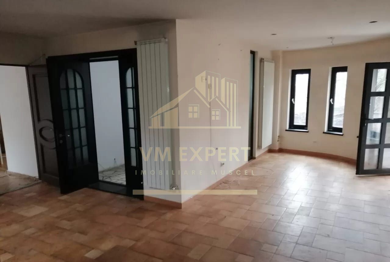 VILA 10 CAMERE TEREN 593MP, ZONA CENTRALA, CAMPULUNG - Poză 10
