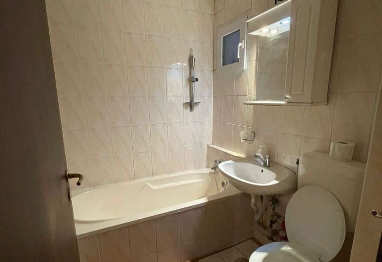 Apartament 2 camere, mobilat complet, loc parcare Drumul Taberei-Favorit - Poză 11