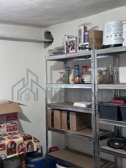 Casă modernă, spațioasă, gata de mutat,6400 mp teren, terase și garaj 399.000 € - Poză 12