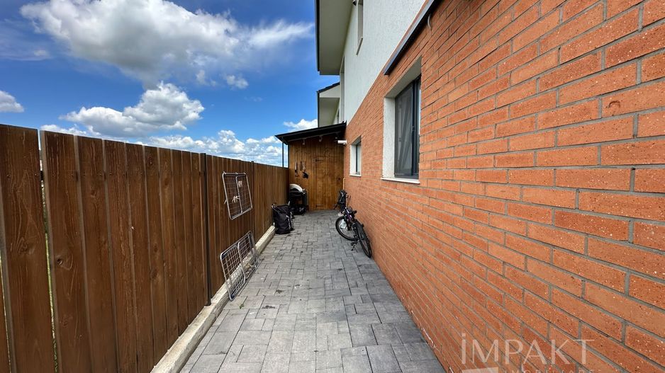 Duplex superb la vanzare, finisat, mobilat, utilat, situat in Chinteni - Poză 29