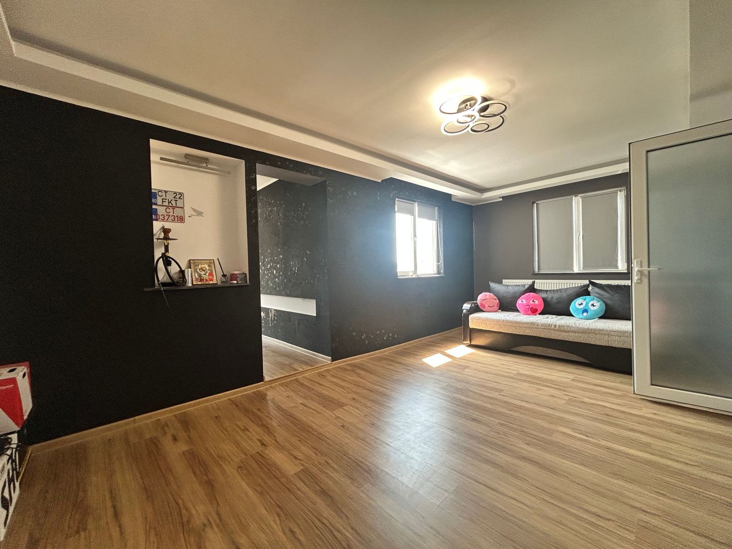 Casă P+1E cu terasă circulabilă, garaj amenajat și finisaje moderne - Poză 15