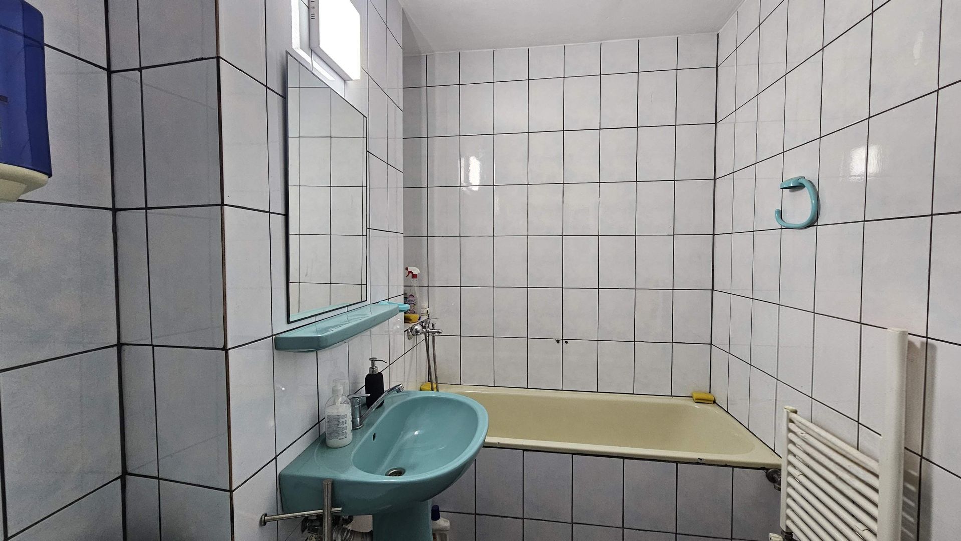 Zona Afi-Camera de comert apartament 3 camere etaj 1 - Poză 12