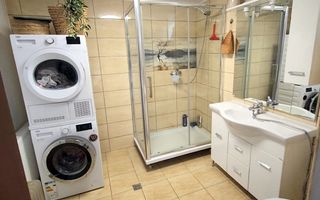 4 spatii comerciale + Vila /chiriasi /depozitare, teren 1401 mp, acces DN1 - Poză 12