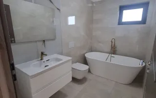 Vila individuala SUPERBA Tunari, ZONA BUNA, TOATE utilitatile - Poză 15
