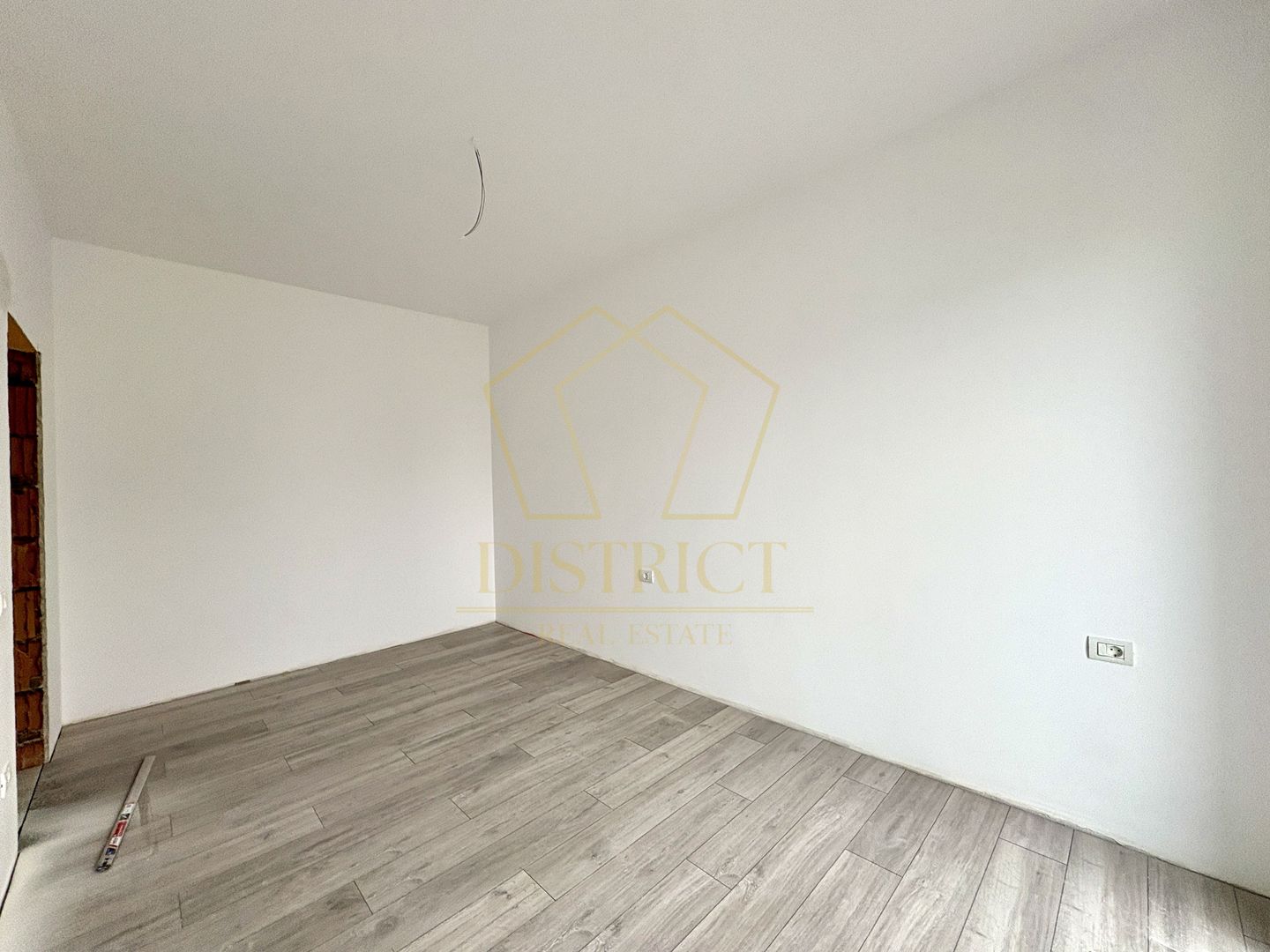 Apartament luminos cu 2 camere si bucătărie închisă | Giroc | Hotel IQ - Poză 4