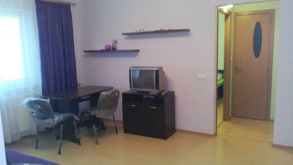 🏢 De închiriat:  Apartament 2 Camere , Modern,  Berceni – Zona Piața Reșița - Poză 1