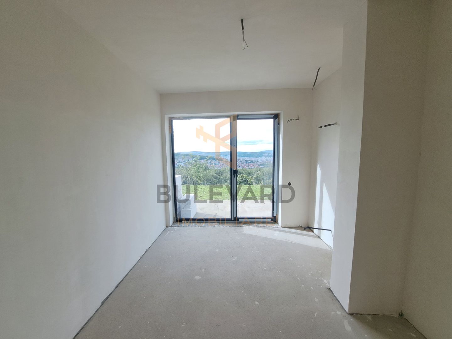 Apartament exclusivist, curte individuala, parcare acoperita, zona Europa - Poză 13