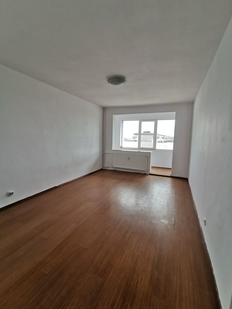 3 camere  decomandat Titan Ozana Pallady mutare imediata - Poză 13