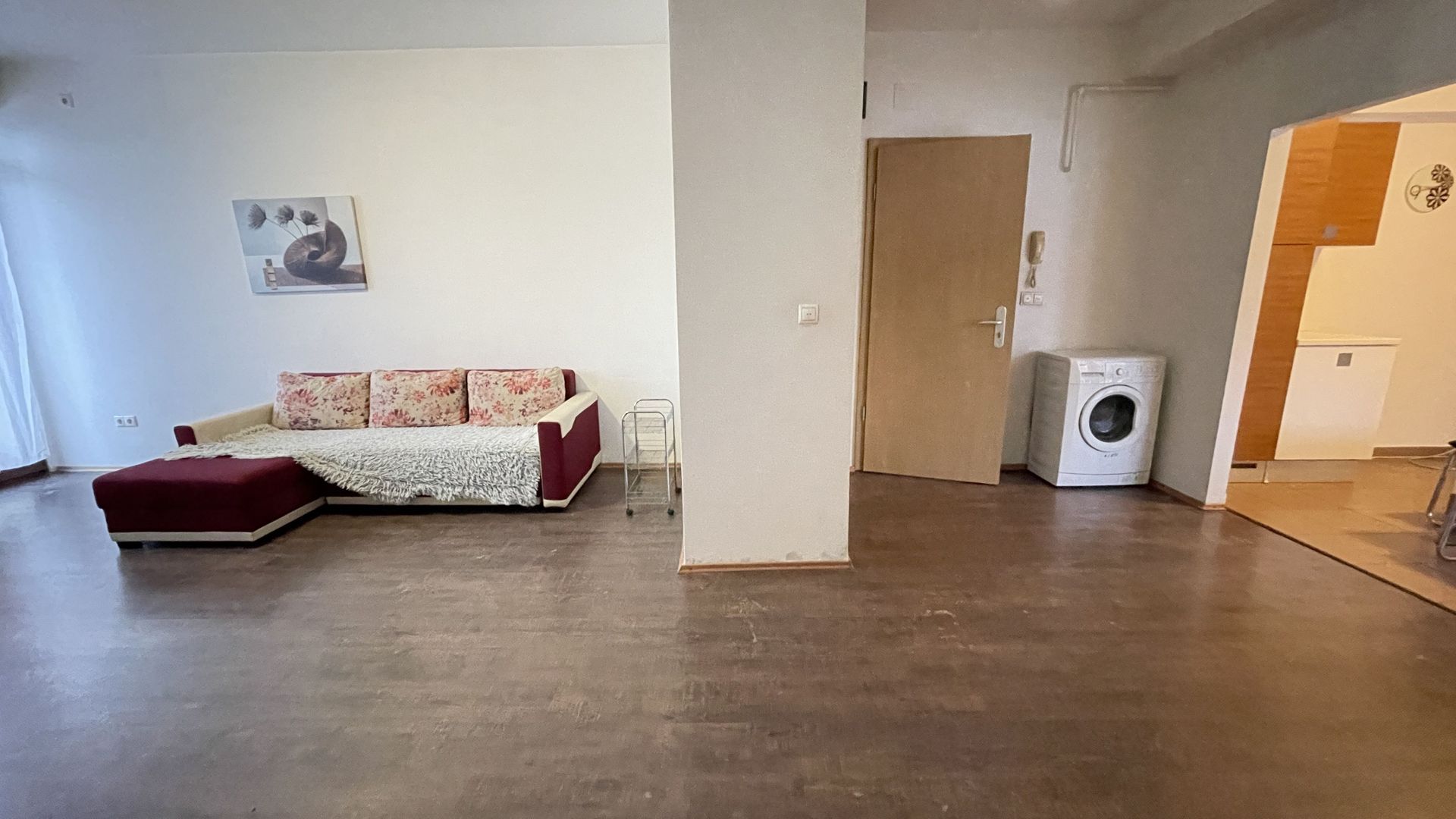 Apartament doua camere,etaj 1,doua locuri de parcare - Poză 9