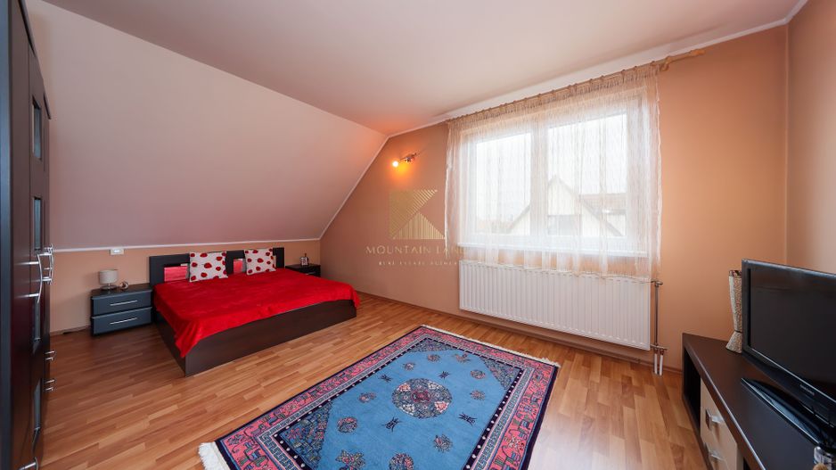 Reședință exclusivistă cu potențial investițional în centrul Cristian - Poză 13