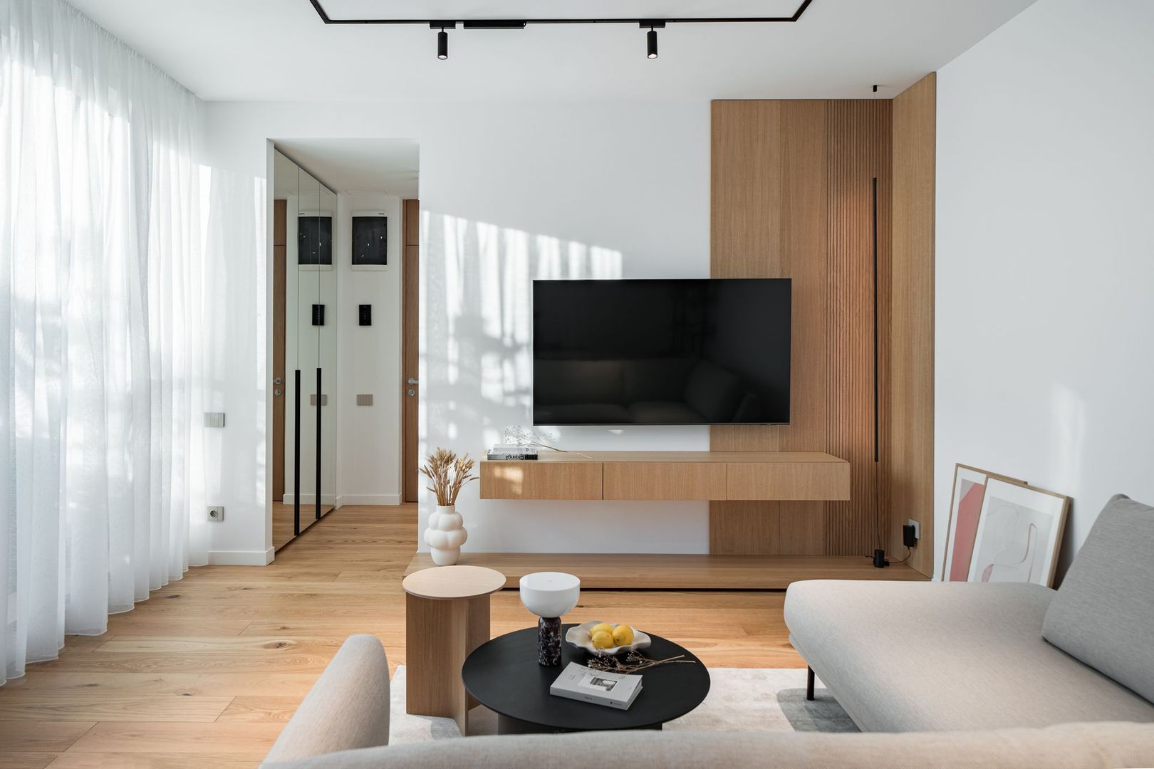 Apartament cu 4 camere mobilat in Amber Forest - Poză 2