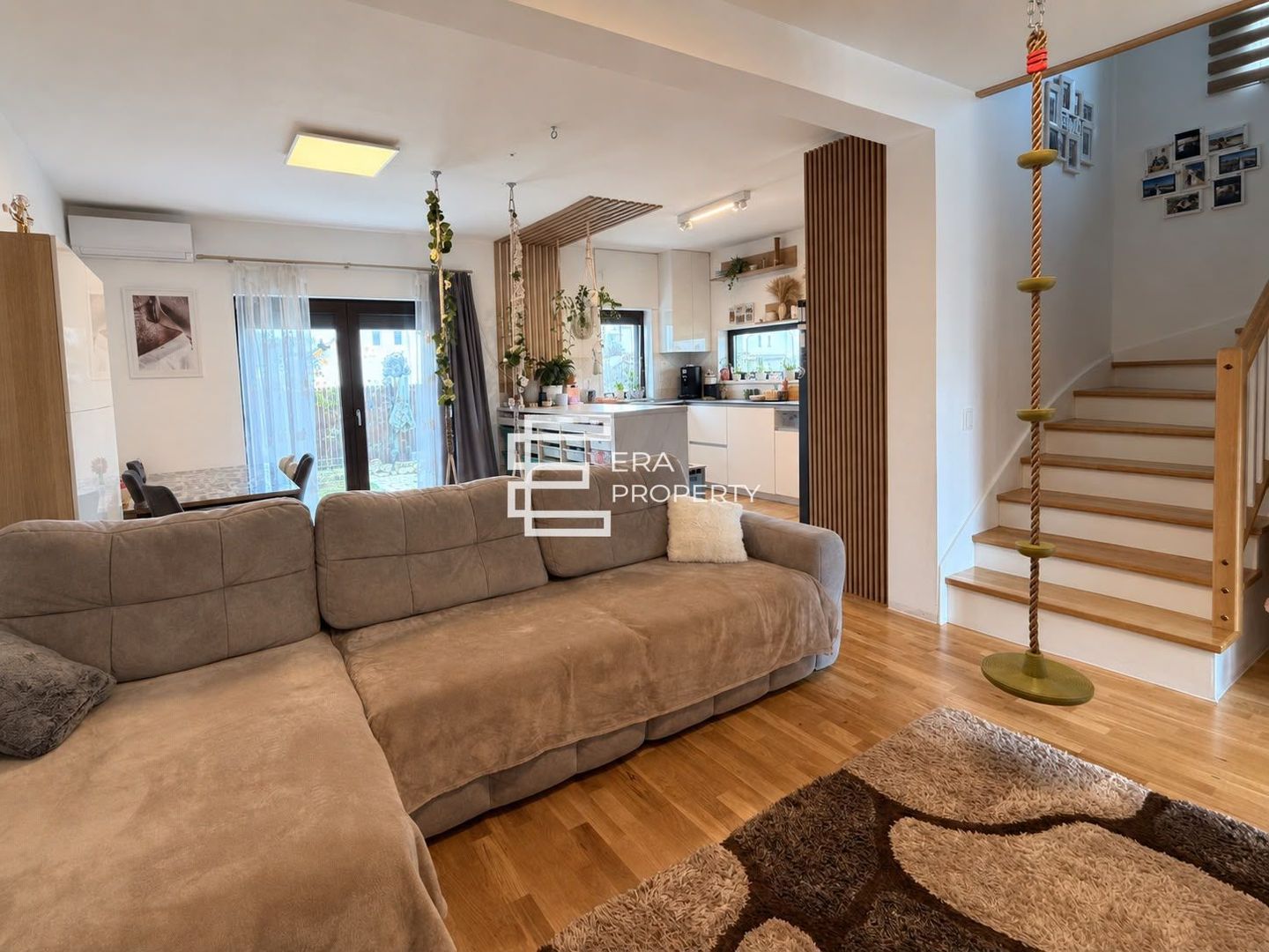 Casă tip duplex 5 camere -120mp -la cheie - teren 250 mp-  Cristian - Poză 1