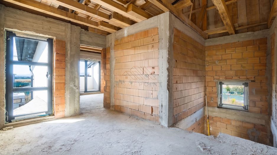 0Comision | Casă P+E | 188 mp | Teren 400 mp | Sanpetru–Bod - Poză 17