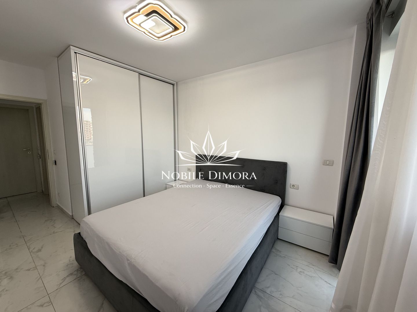 Apartament cu 3 camere, 2 bai, 2 balcoane, 2 locuri de parcare - Torontalului - Poză 12