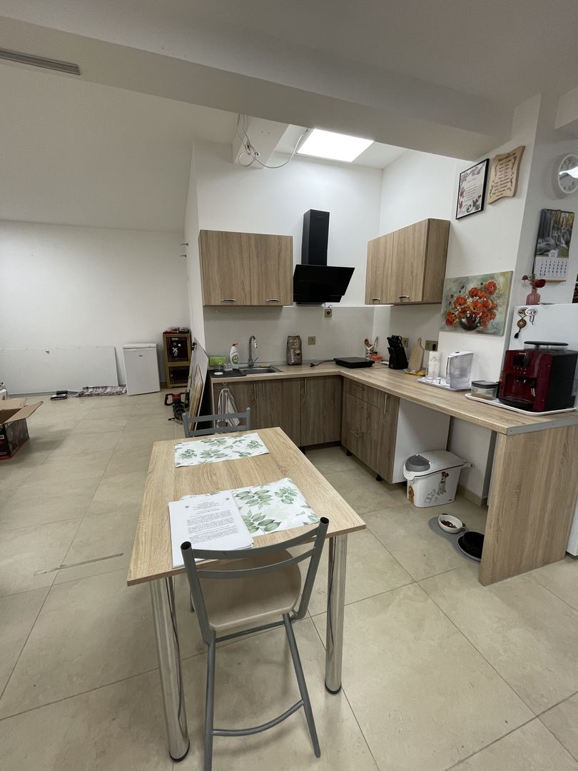 Spatiu Comercial / Birouri | Finisat | Loc de parcare inclus | Str. Marginii - Poză 3