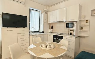 Studio Mamaia Nord | Mobilat | 42 mp | Vedere la mare | Parcare - Poză 4