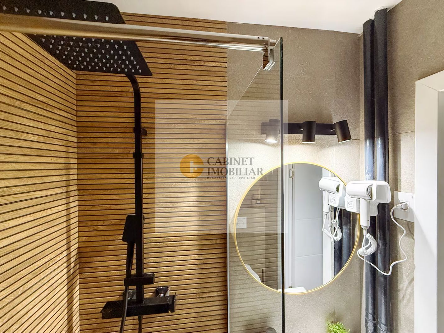 AIRBNB I Unirii - Centru Vechi I Etaj 4/7  I Balcon deschis - Poză 8