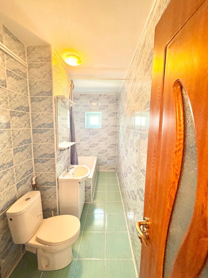 Apartament 2 camere, decomandat – Zona Centrală, bloc Lumina - Poză 7