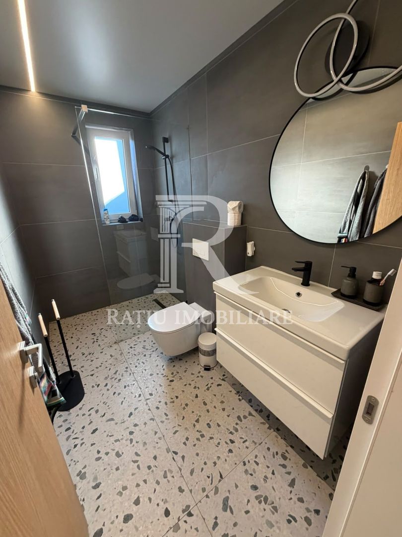 Casa cu 5 camere | Cartierul Tineretului | Oradea - Poză 4