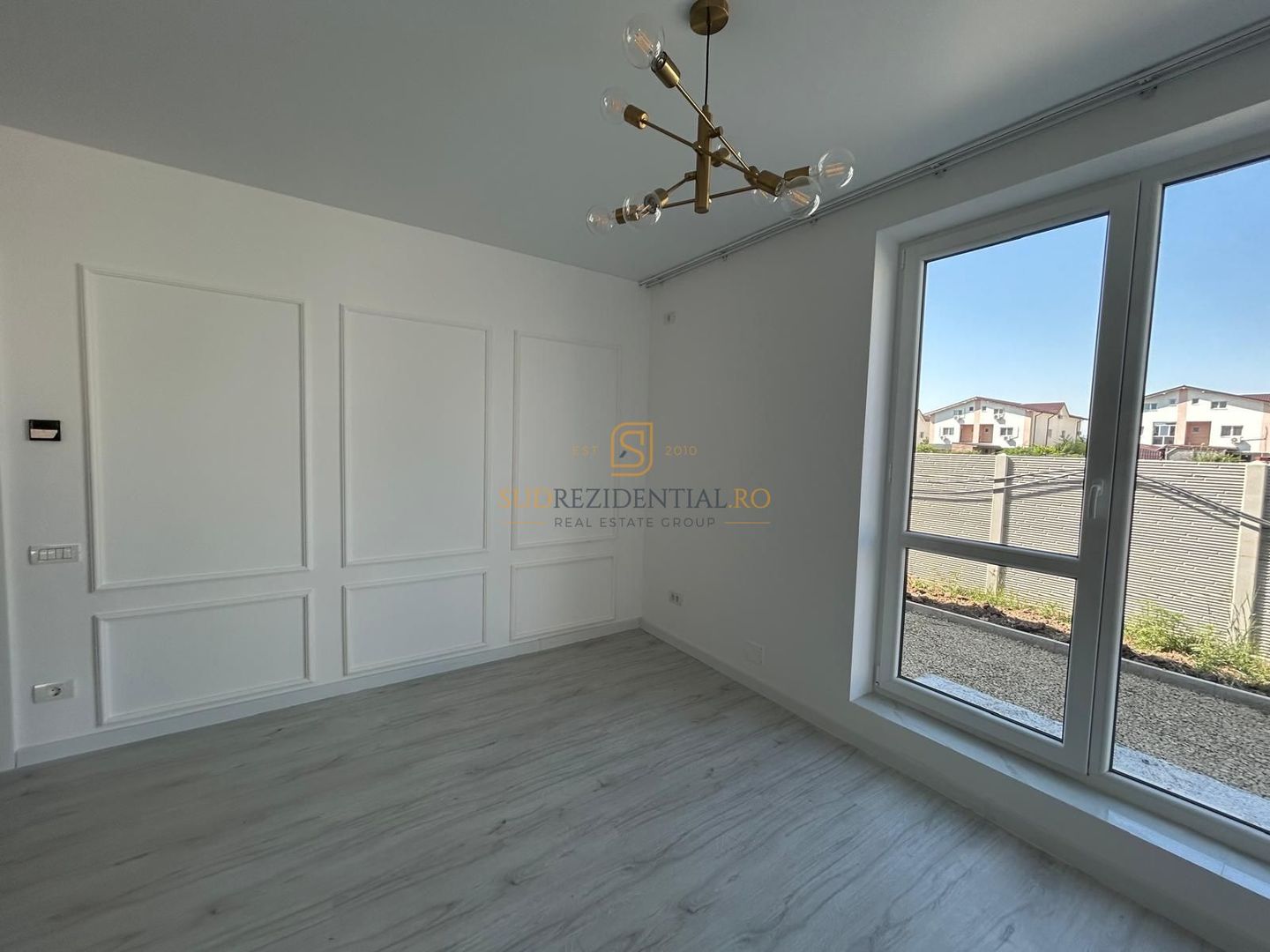 Vila moderna tip duplex, 4 camere, ansamblu privat cu piscina - Poză 10