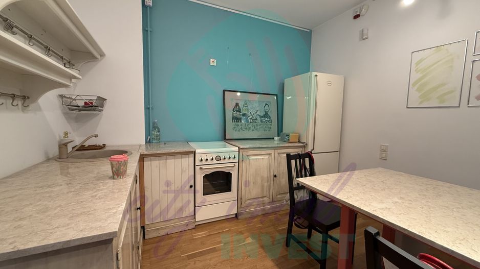 Un apartament Chic ideal ca locuinta sau activitate - Poză 12