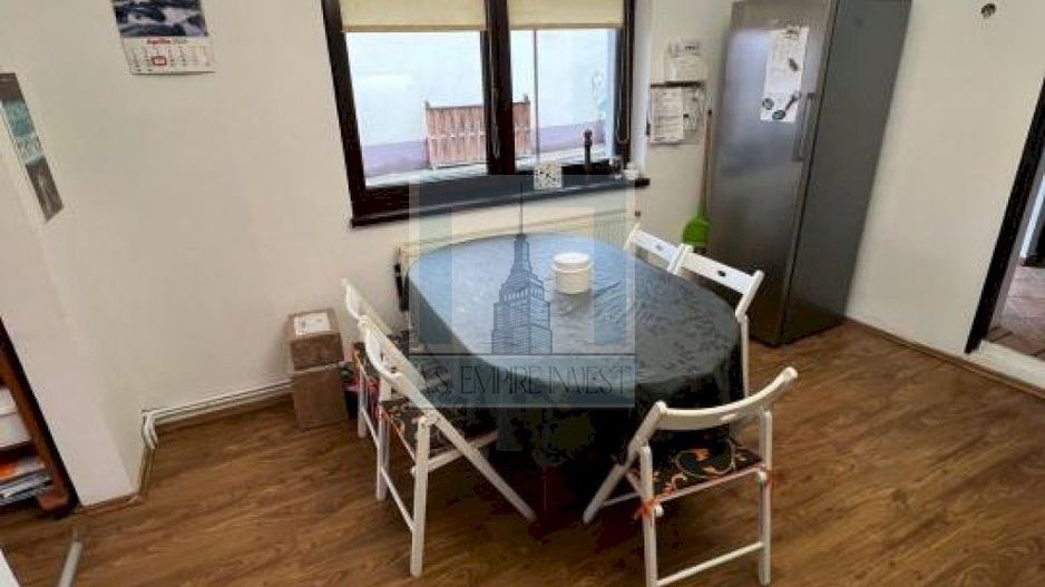 Casa singur in curte - zona Schei (ID:12393) - Poză 9