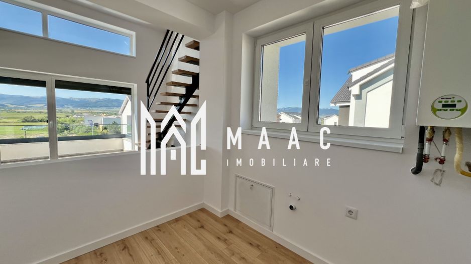 Penthouse Elegant pe 2 Niveluri cu Terasă și Vedere Superbă - Poză 11