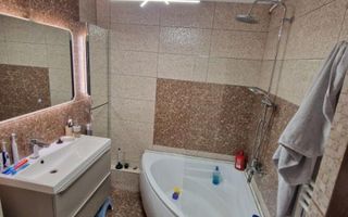 Apartament 3 camere in zona Drumul Gazarului - Bloc Reabilitat - Poză 1