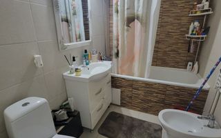 BRASADAS vinde ap 2 cam mobilat etaj 4/4. - Poză 11