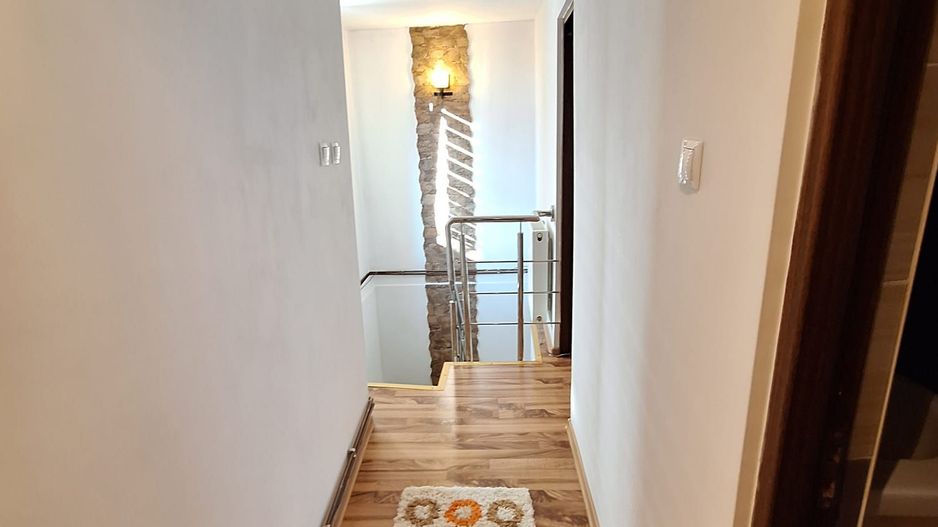 Inchiriere apartament la casa, Centru Bascov - Poză 20