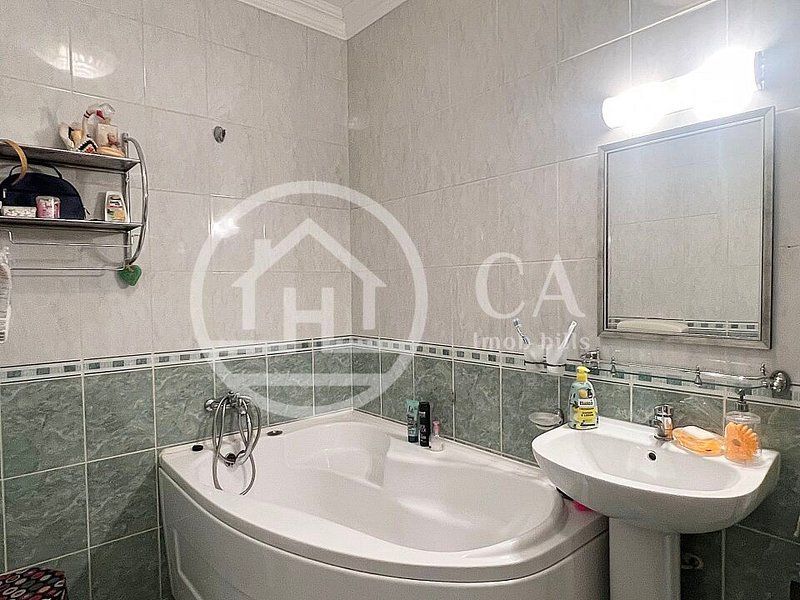 Apartament cu 2 camere de vanzare in cartierul Soarelui, Oradea - Poză 9