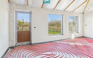 Proprietate impresionantă de vânzare in Nădab - Poză 8