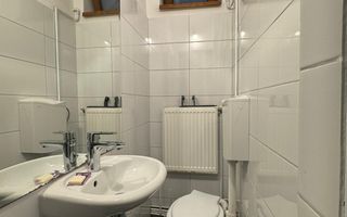 De inchiriat vila cu priveliste spectaculoasa - ideal spatiu comercial - Poză 18