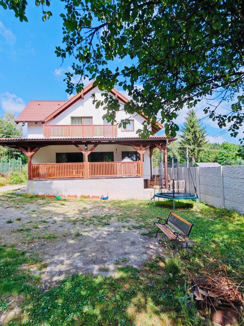 De inchiriat Casa moderna 160 mp teren 1000 mp Tocile Sadu - Poză 19